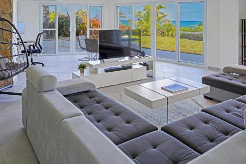 Trident House home in North Palmetto Point