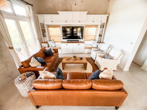 Paradise Cove home in Gregory Town