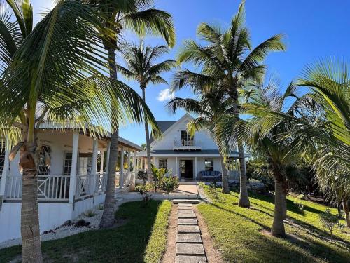 Rocks Retreat home in Governors Harbour