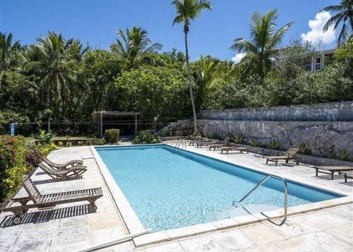 Palmetto House home in Governor's Harbour