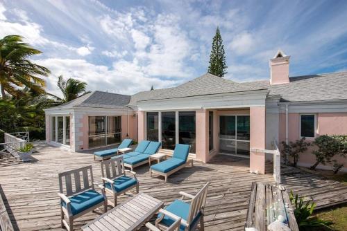 Palm Hill House home in Rock Sound