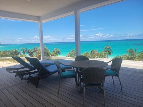 Pink Sands Point Main House home in Governors Harbour