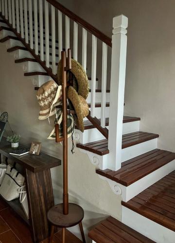 A Lofty Escape - 2BR Cozy Loft by Beach & Airport, Nassau (Foto 6)