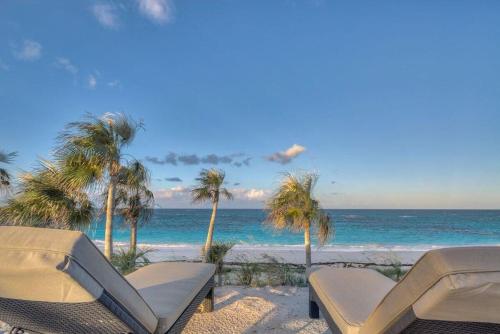 Wild Orchid 3 Bedroom home in North Palmetto Point