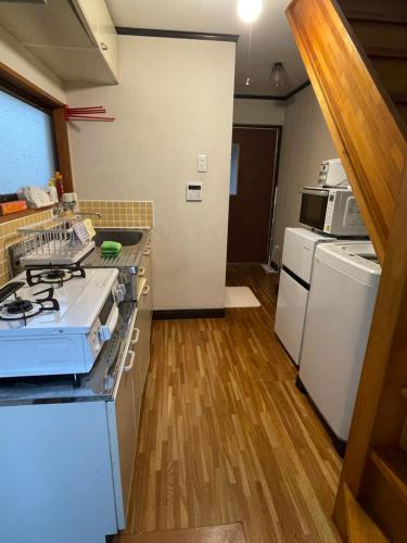 Popotel Three Room Z