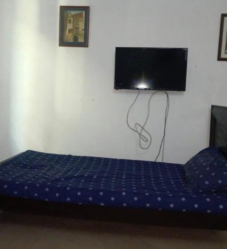 Room for rent — other in DHA Road, Karachi Pakistan, 75500