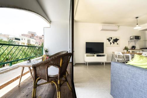 Holiday Apartment Alona