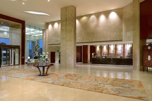 Photo - Crowne Plaza Zhenjiang by IHG