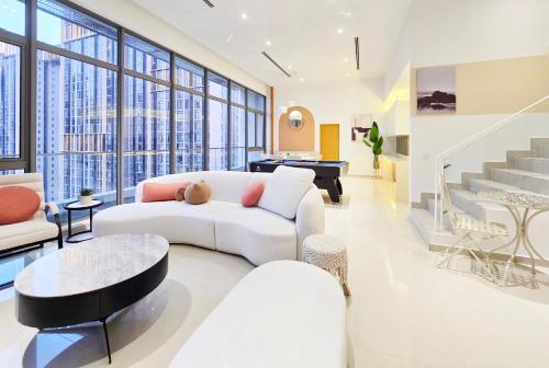 Skyline View Apartment -Bintang Fairlane Residence - image 10