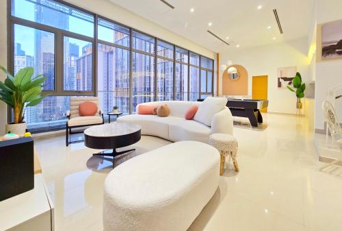 Skyline View Apartment -Bintang Fairlane Residence - image 11