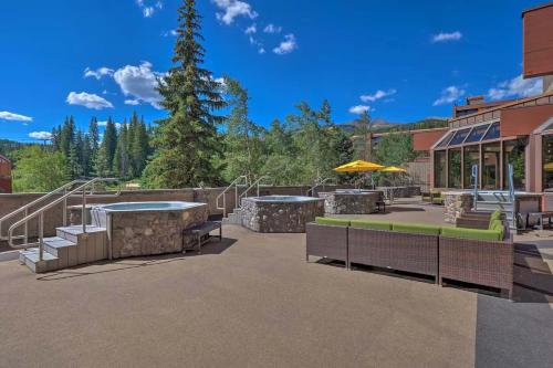 Slope-side Studio Dog Friendly Full Kitchen in Warrior's Mark