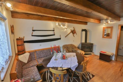 Holiday Home Trzan in Josipdol