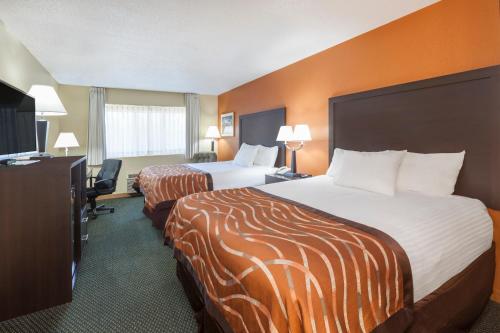 Baymont By Wyndham Midland Photo 7