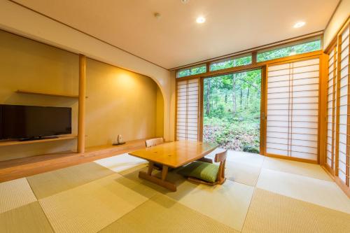 Superior Japanese-Style Room with Open Air Bath