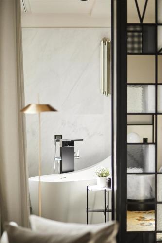 Hotel SOFIA Barcelona in The Unbound Collection by Hyatt - image 10