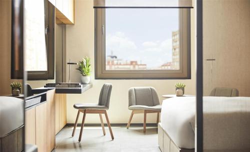 Hotel SOFIA Barcelona in The Unbound Collection by Hyatt - image 3