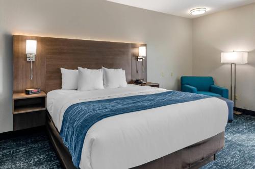 Comfort Inn & Suites Troutville - Roanoke North - Daleville in Troutville, USA