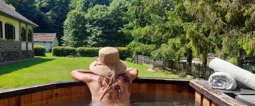 Open air bath, Szalajka Haz Varaszo in Járdánháza