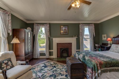 Carrier Houses Inn - image 8