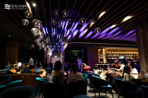 OceanView Alacarte Ha Long
