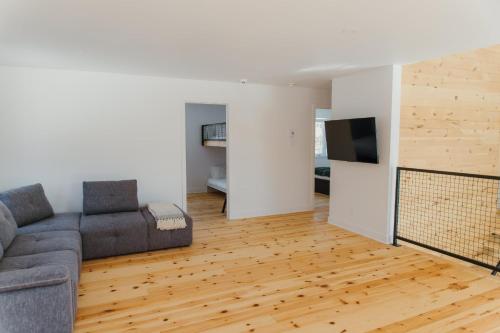 Spa & Lake - Orphee, Chertsey (foto 9)
