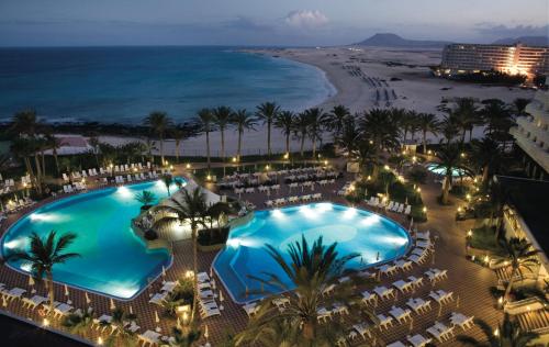 ชายหาด, Hotel Riu Palace Tres Islas in กอร์ราเลโค