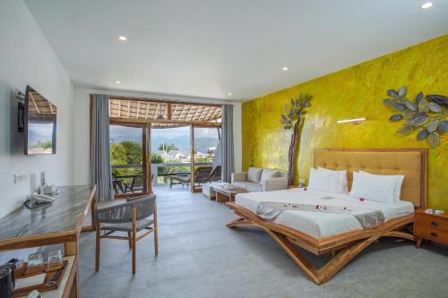 room detail thumbnail 1