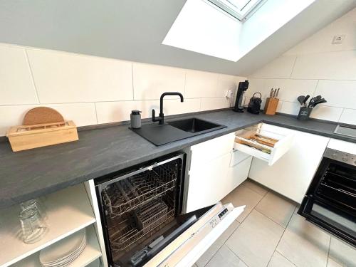 廚房, Grand Suite - Perfekt für 6! Parken Flughafen (Grand Suite - Perfekt fur 6! Parken Flughafen) in 法倫茨豪森