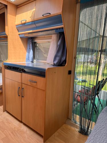 virtuve, Camping Relaxing im Garten in Wettringen (Bavaria)