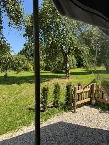 Skats, Camping Relaxing im Garten in Wettringen (Bavaria)
