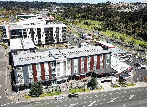 Ramada Suites by Wyndham Albany, Auckland (zdjęcie 8)