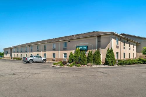 Quality Inn & Suites Next to the Casino in Ceresco, USA