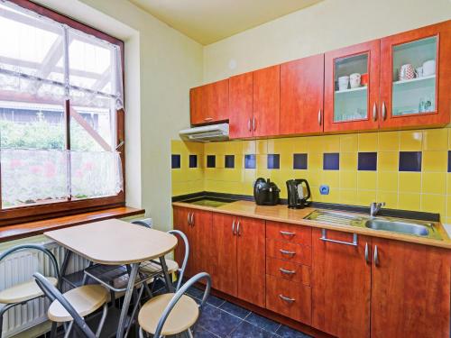 Cocina, Modern Holiday Home in Cerný Dul with Private Garden (Modern Holiday Home in Cerny Dul with Private Garden) in Cerny Dul