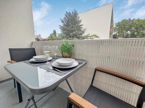 Appartement lumineux avec balcons et parking privé (Appartement lumineux avec balcons et parking prive) in 希利馬紮蘭