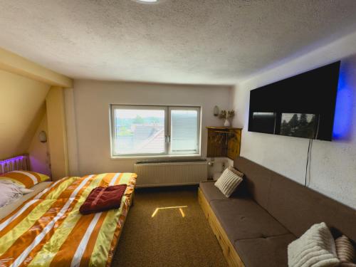 1 queen bed