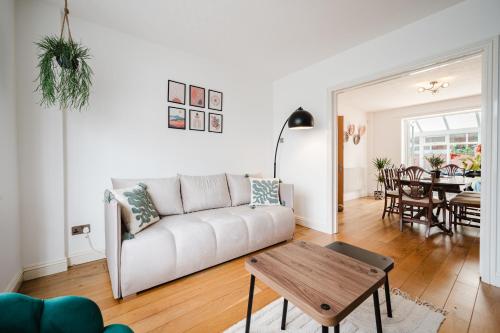 Heaton House - parkside charm and city comfort, Манчестер (фото 8)