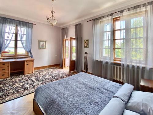 ПростоРа Нагірна in Trypillya