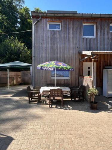 Hotelli välisilme, Ranch Apartment in Kirn