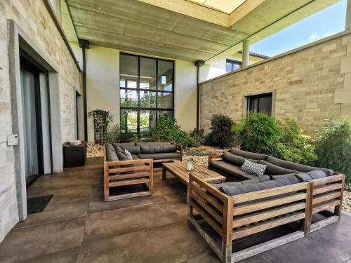 Amazing architect house in Lalbenque