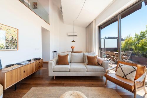 Sunny Loft in Downtown Porto with Private Parking, Porto (photo 10)