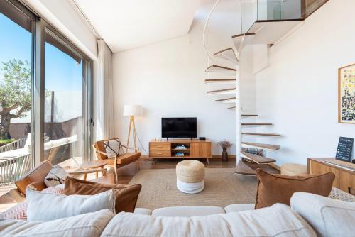 Sunny Loft in Downtown Porto with Private Parking, Porto (photo 6)