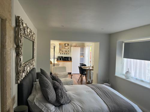 Cosy countryside stay near Bath with free parking, Bath (photo 9)