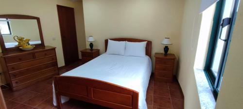House of Serra da Cabreira in อเลม โด ริโอ