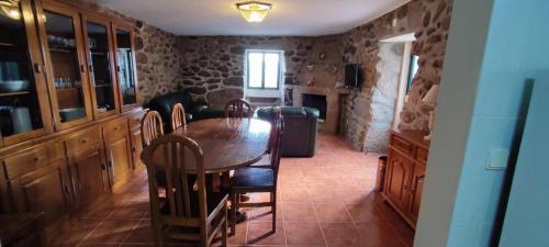 House of Serra da Cabreira in อเลม โด ริโอ