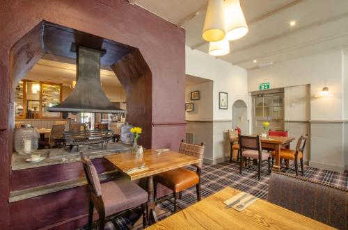 Cockhaven Arms - image 10