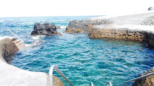 สระว่ายน้ำ, Casa MARGO in วิลา โนวา (เกาะ Terceira)