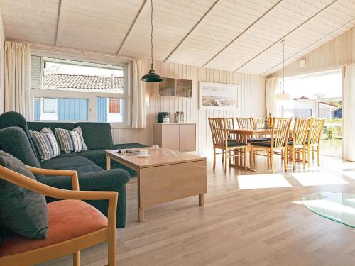 Facilities, 6 person holiday home in Groemitz in Lenste