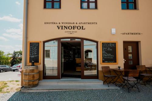 Buitenkant, Enotéka Vinofol - winebar & café & apartments (Enoteka Vinofol - winebar & cafe & apartments) in Mikulov