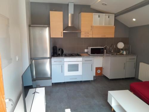 Maison Duplex & Appartement sur cour in La Ferté-Gaucher