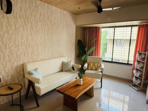 Wabi Sabi 2Bhk Furnished Apartment WiFi Kitchen Smart Tv by Abhibha Stays in Sonari
